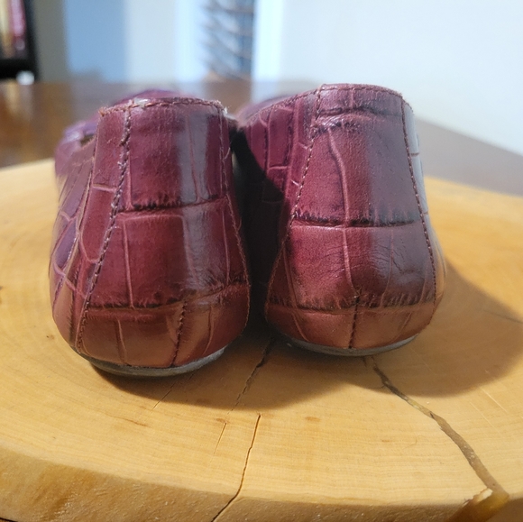 Nine West loafer style flats - Picture 6 of 6